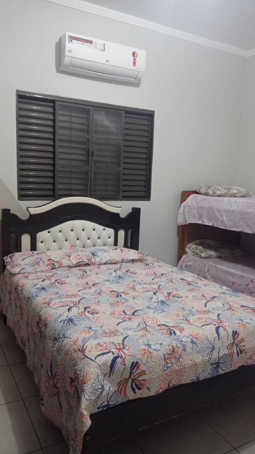 Casa Aconchegante Piscina Ar Condicionado 12 Pax Casa de férias *